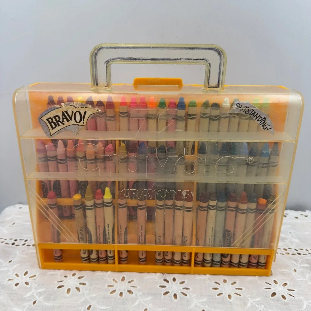 Vintage Crayola 72 Yellow Plastic Carrying Case Crayon Set Binney & Smith Retro